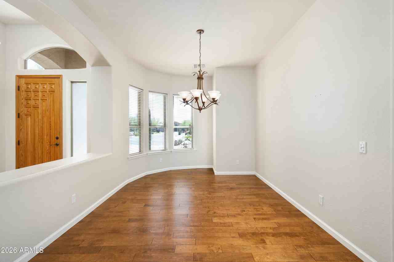 18390 W Piedmont Rd - Photo 3 of 19