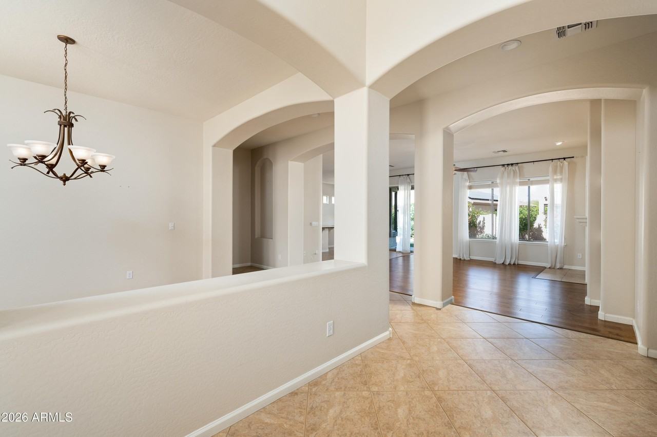 18390 W Piedmont Rd - Photo 4 of 19