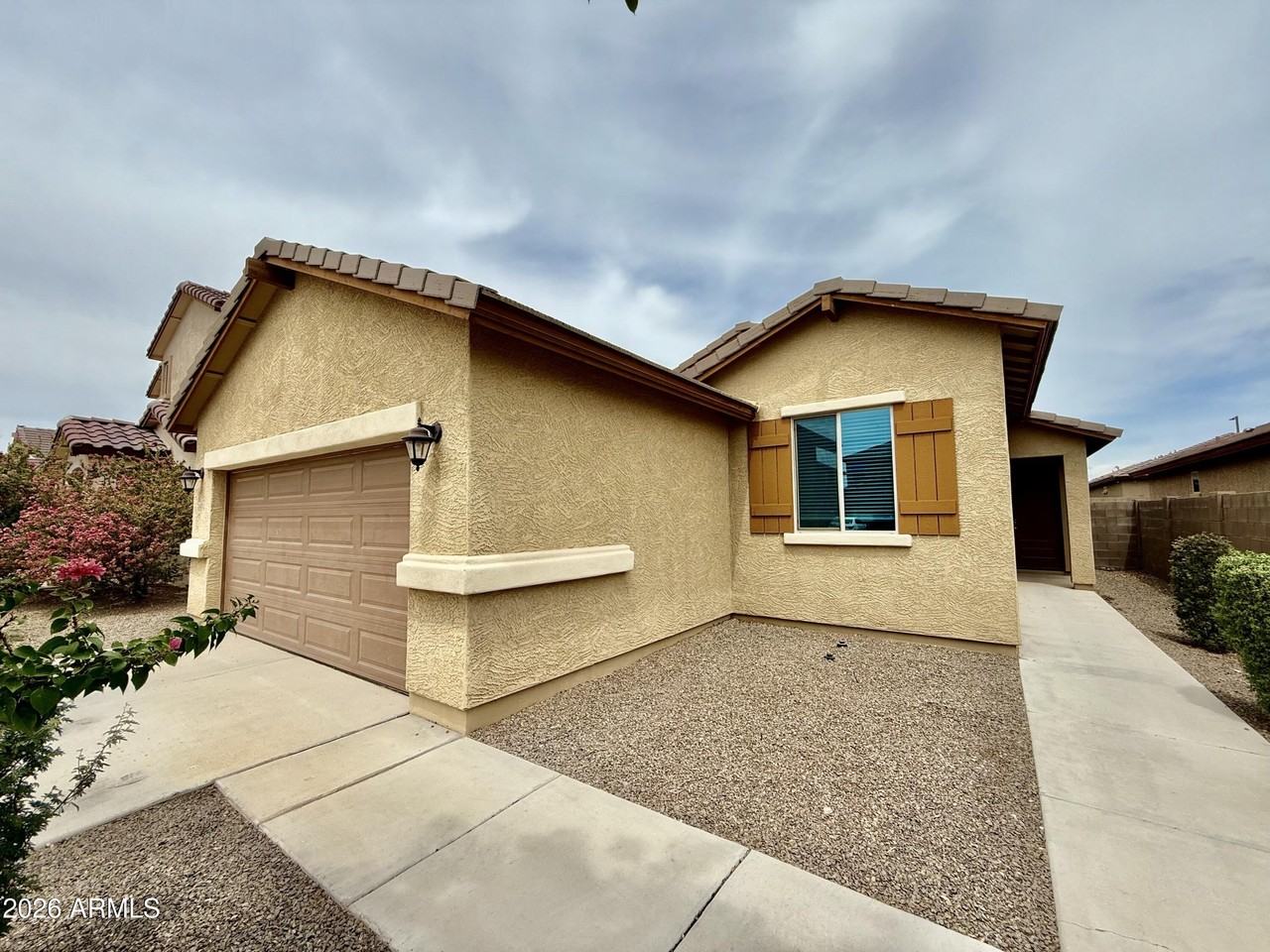 18334 W Via Del Sol - Photo 3 of 33