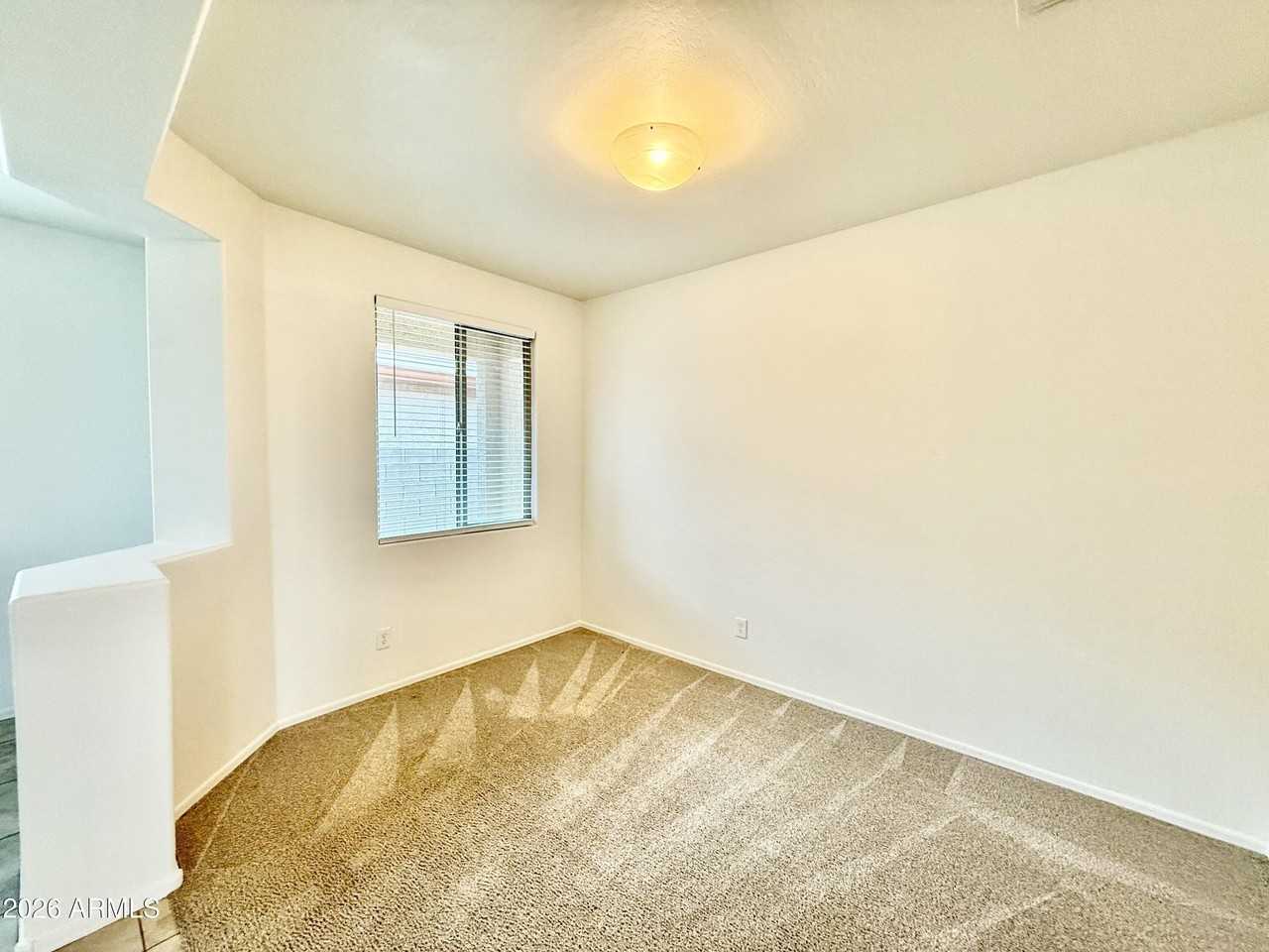 18334 W Via Del Sol - Photo 7 of 33