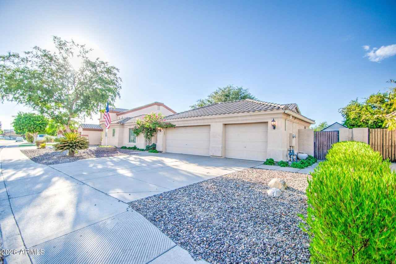5448 E Harmony Ave - Photo 2 of 50