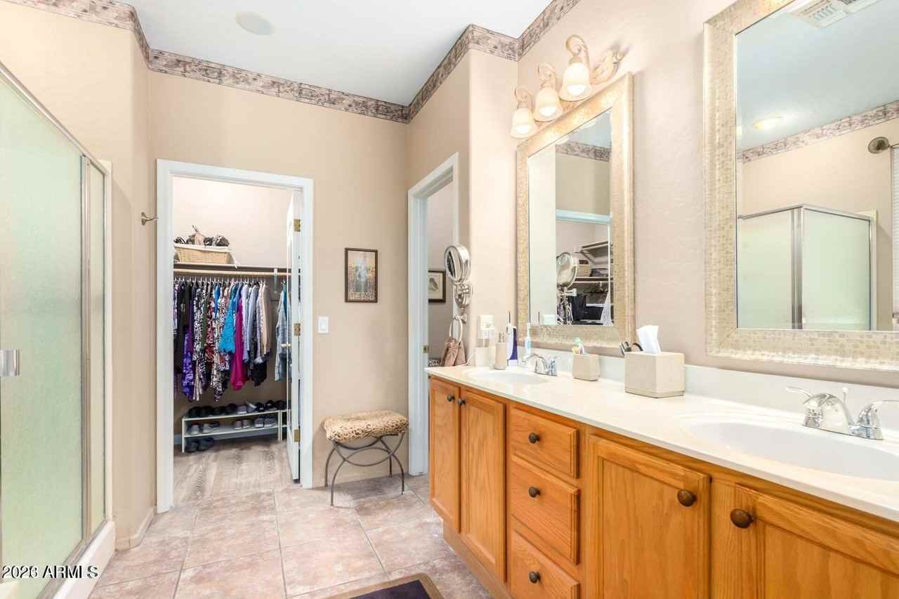 6209 W Oraibi Dr - Photo 4 of 7