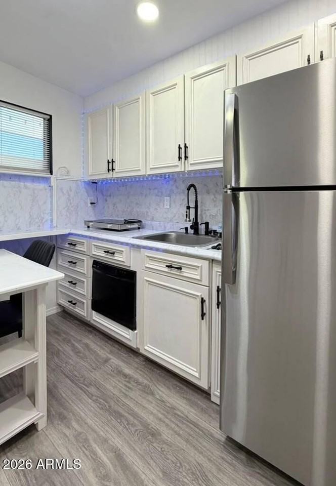 7529 W Comet Ave - Photo 5 of 14