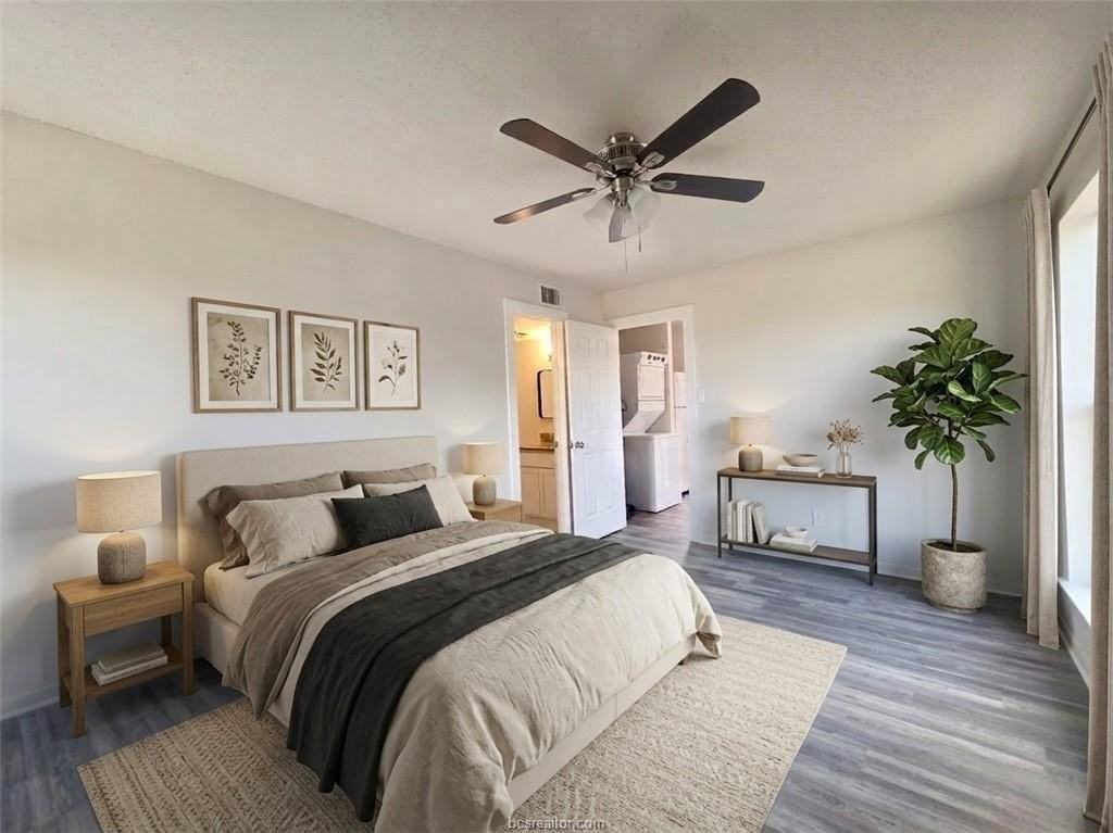 1020 Autumn Cir #C - Photo 4 of 11