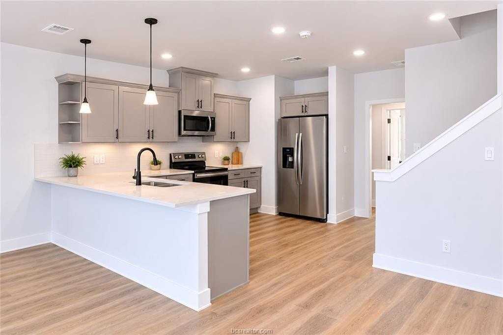 2152 Big River St - Photo 3 of 16