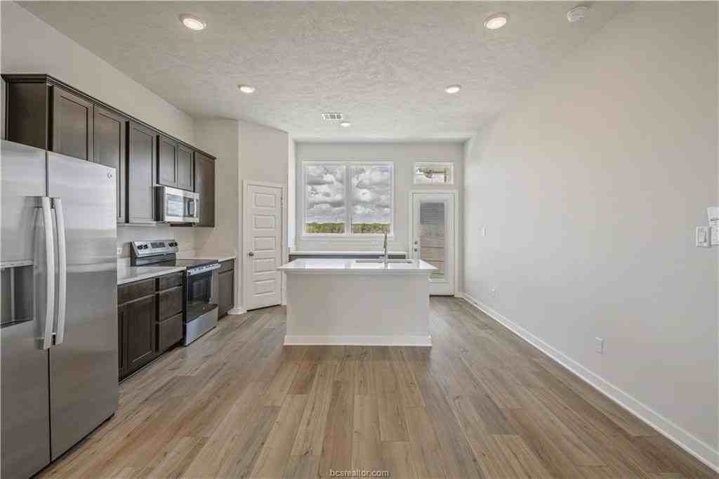 10618 Burgundy Berry Way - Photo 6 of 16