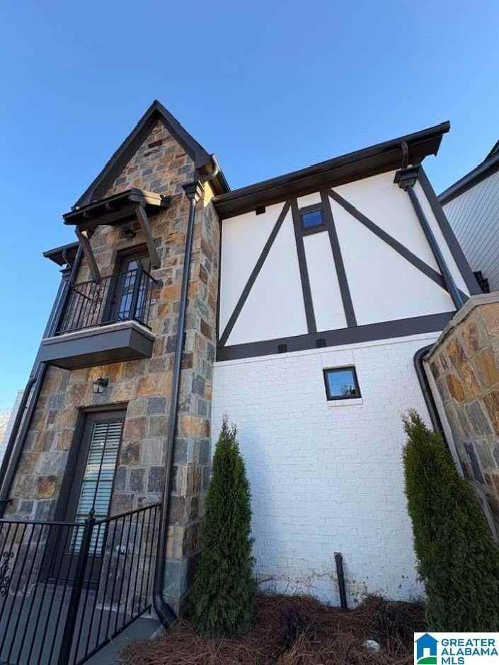 4421 Lennox Pl #4421 - Photo 4 of 50
