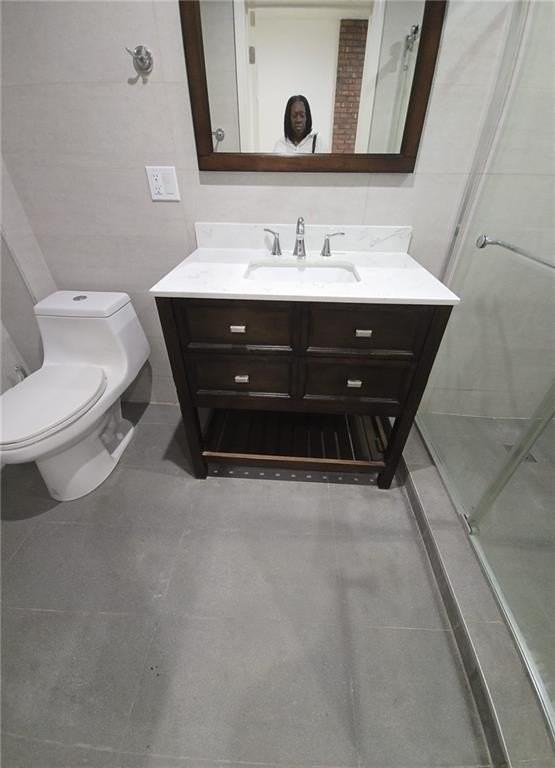 130 Van Dyke St #2 - Photo 7 of 15