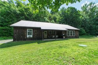 2070 Harper Rd - Photo 1 of 1