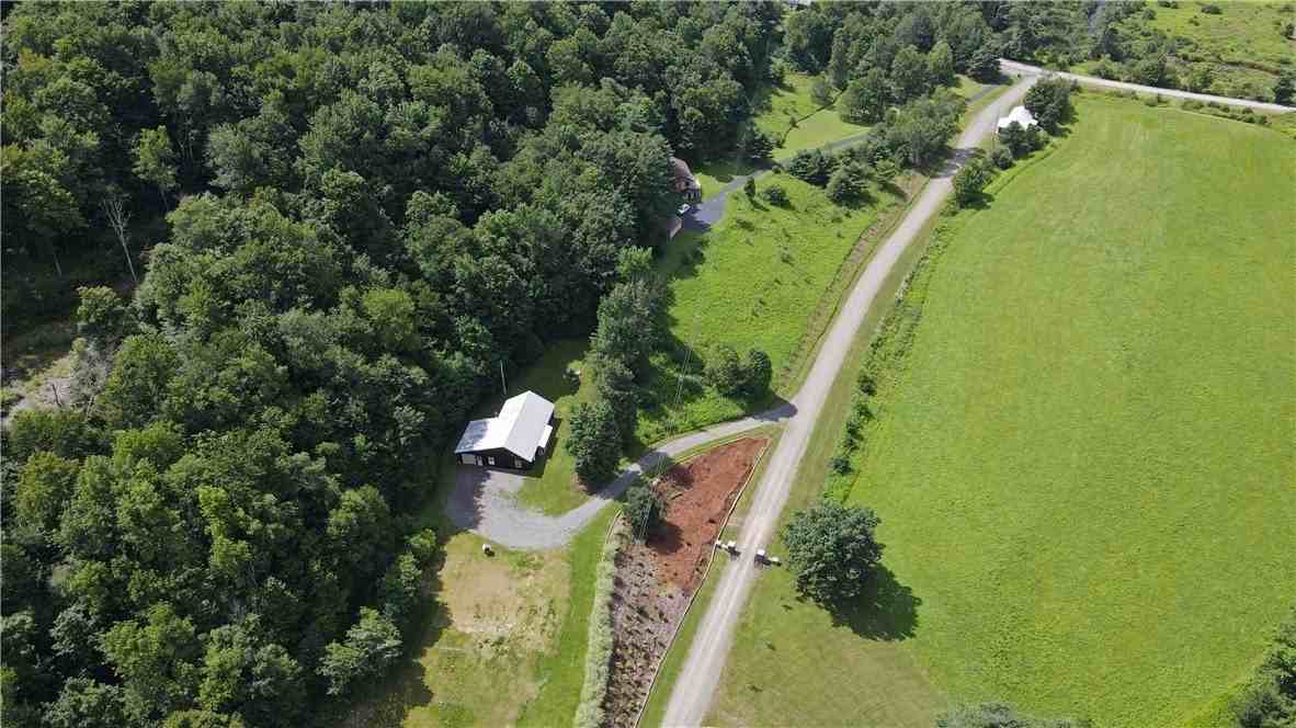 2070 Harper Rd - Photo 2 of 25