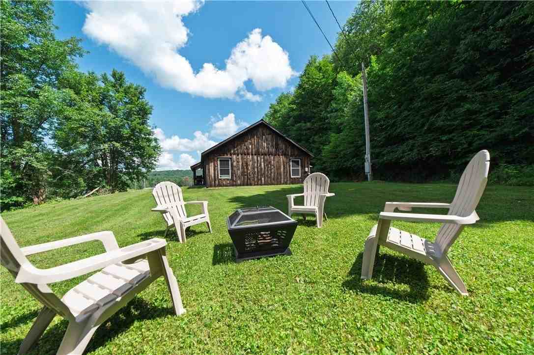 2070 Harper Rd - Photo 4 of 25