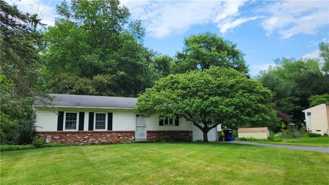 4 Brook Holw - Photo 1 of 1
