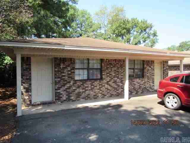 407-A Farris Rd