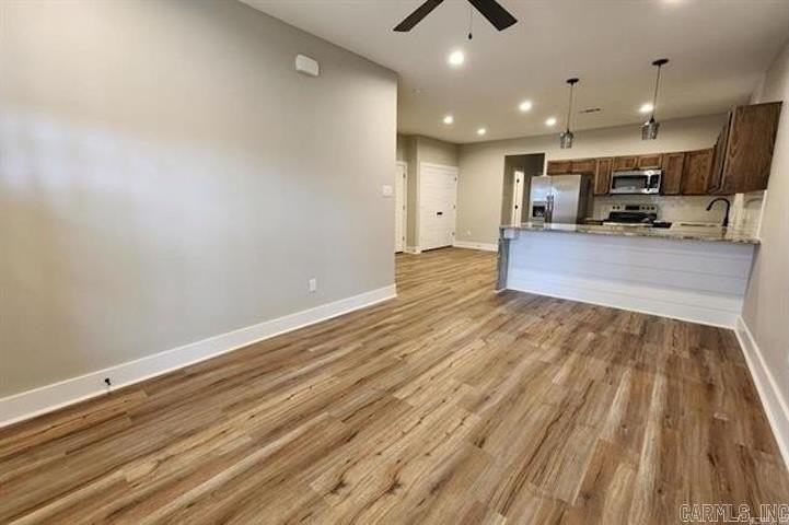 2312 Lavern St - Photo 2 of 11