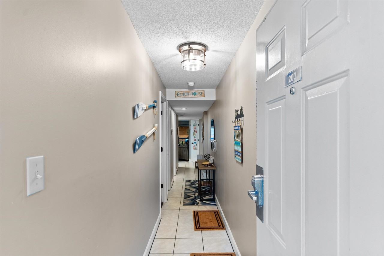 5511 N Ocean Blvd #203 - Photo 4 of 47