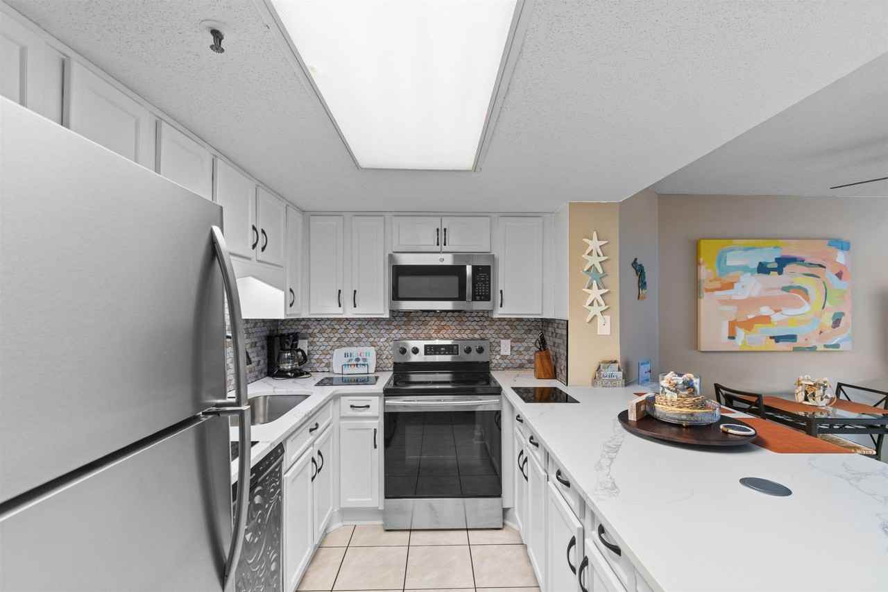 5511 N Ocean Blvd #203 - Photo 5 of 47