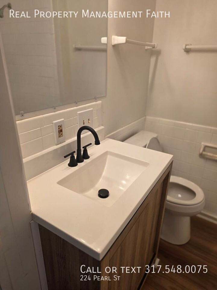 224 W Pearl St - Photo 5 of 19