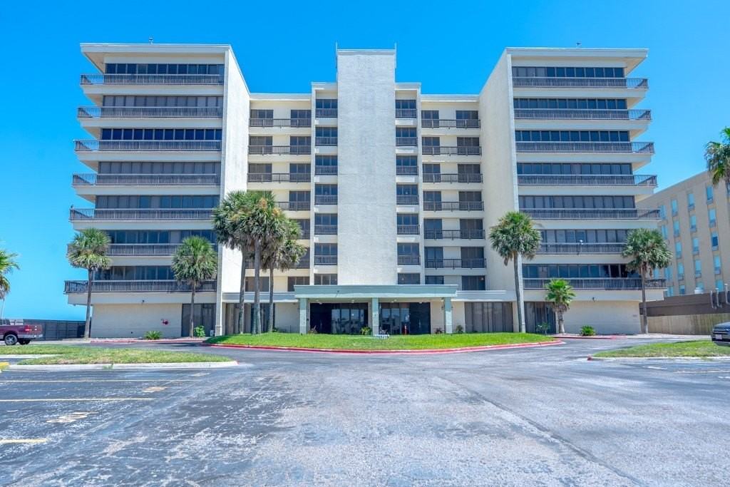 15002 Windward Dr #706