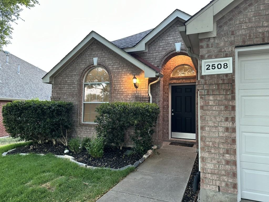2508 Canyon Bay #NA - Photo 2 of 29