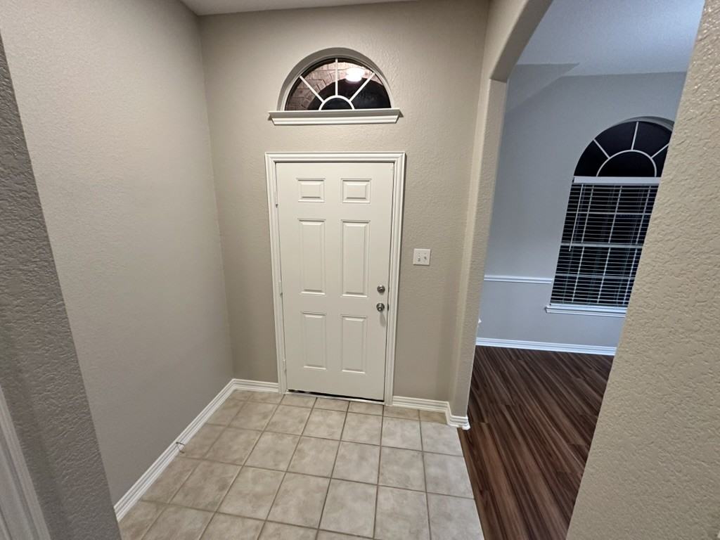 2508 Canyon Bay #NA - Photo 3 of 29