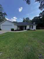 featured image of 225 Addison Ln