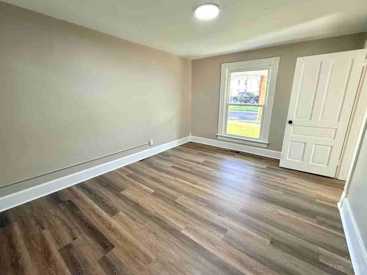 9 Chillicothe Ave - Photo 5 of 23