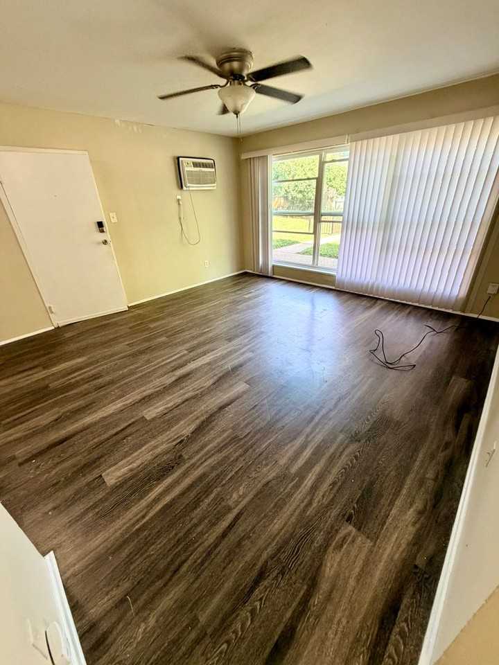 1568 Alexandria Dr #5AZ3 - Photo 3 of 11