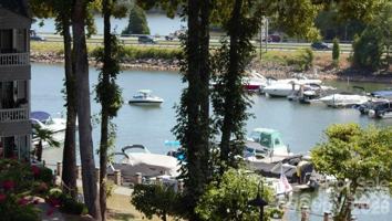 featured image of 218 Northwest Dr