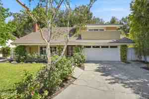 featured image of 2355 Stormcroft Ct