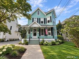 featured image of 23 Quintard Ave #A