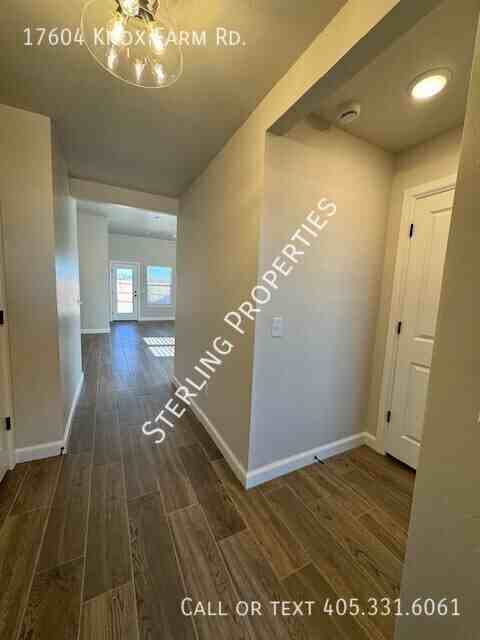 17604 Knox Farm Rd - Photo 3 of 32