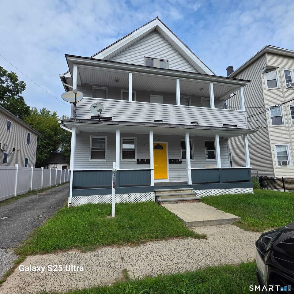1144 Hancock Ave #1R - Photo 4 of 26