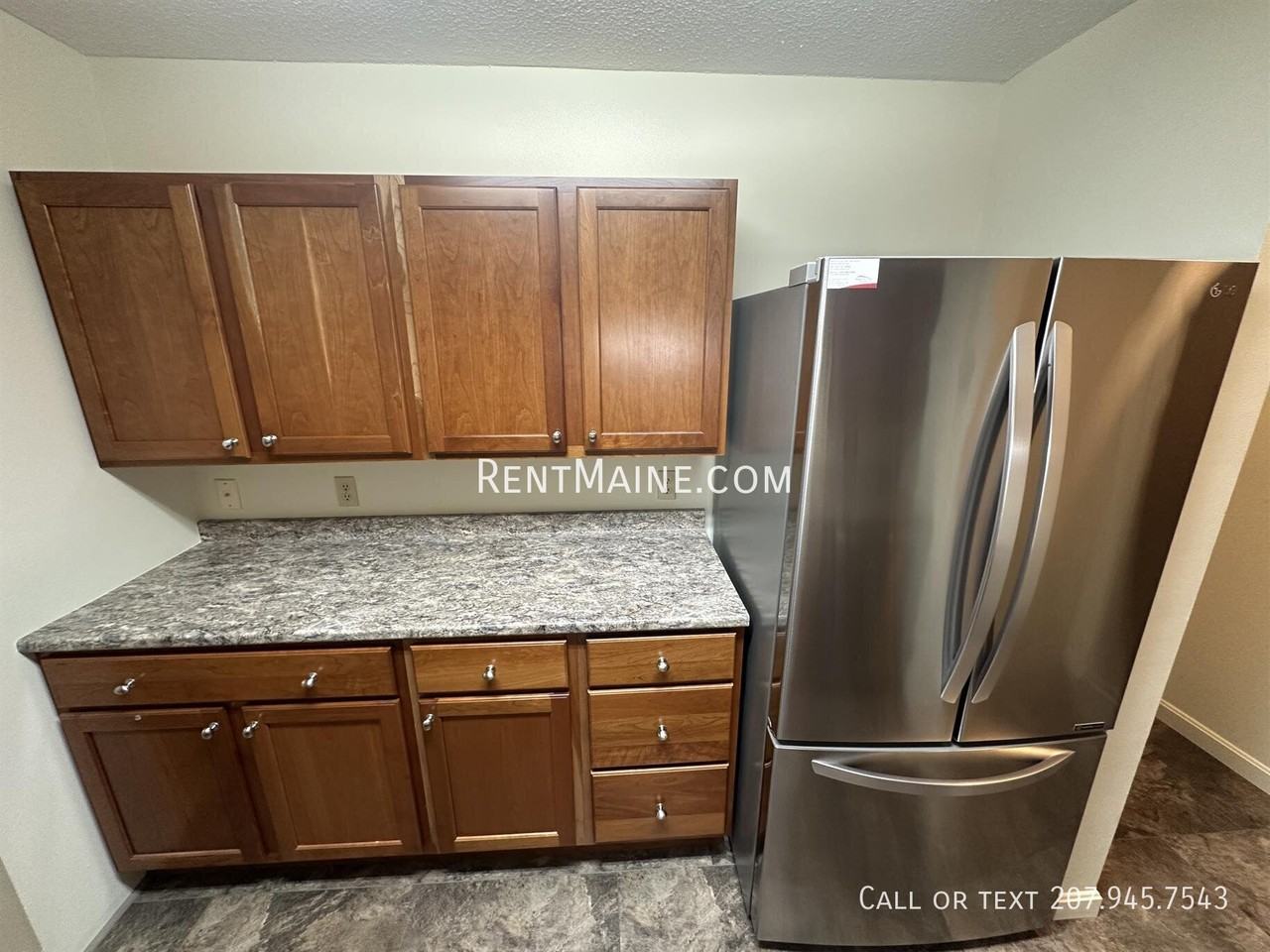 13 Longrale Park Apt C - Photo 4 of 18