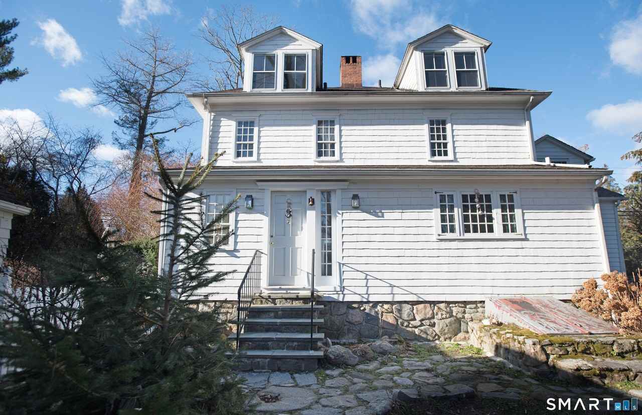 1709 Newfield Ave - Photo 2 of 40