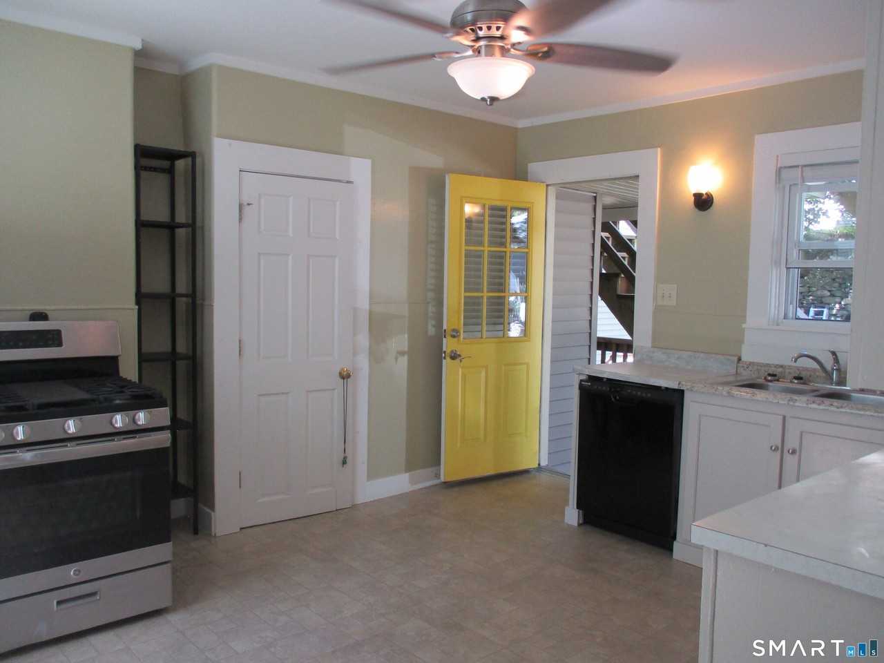 4244 Chapman St #1 - Photo 2 of 15