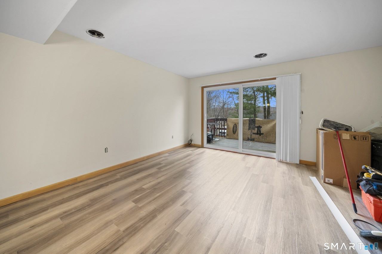 167 Kinney St - Photo 7 of 21