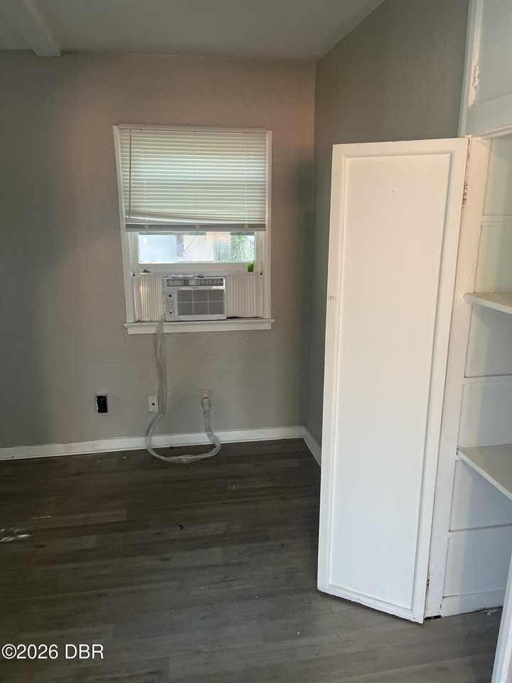 341 Fairview Ave #2 - Photo 3 of 10