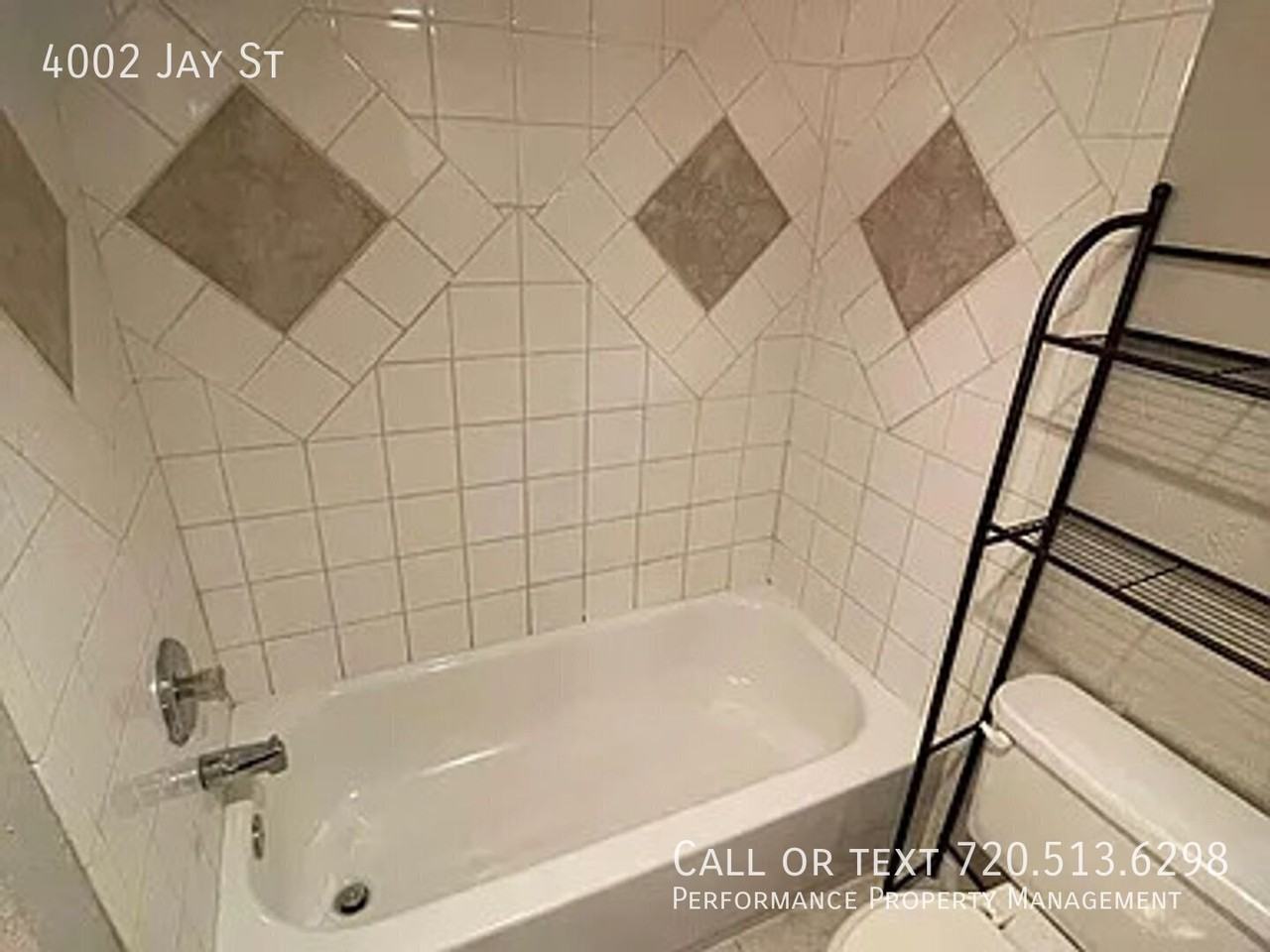 4002 Jay St - Photo 6 of 10
