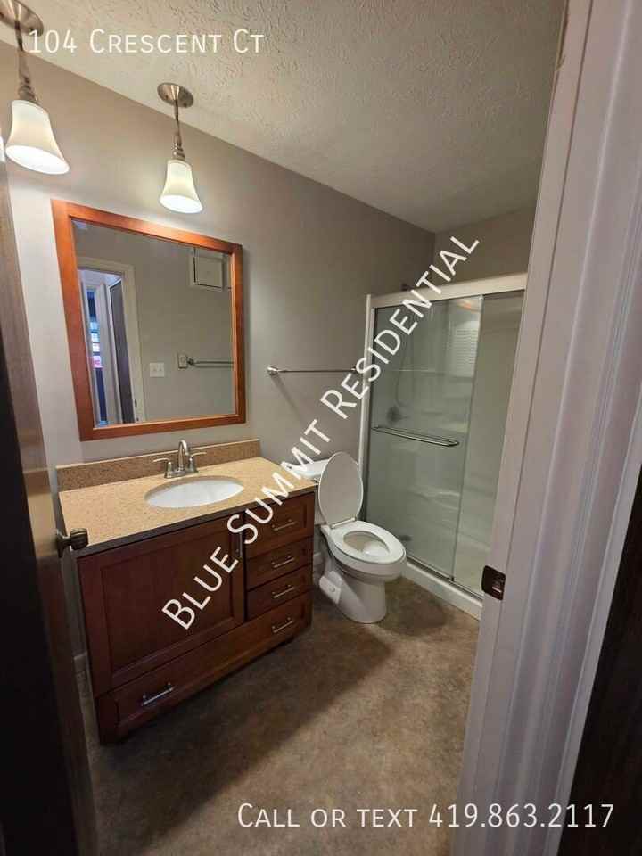104 Crescent Ct - Photo 5 of 14