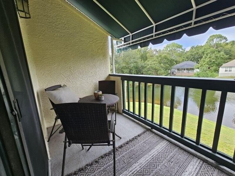 208 Westlake Ct #208 - Photo 2 of 27
