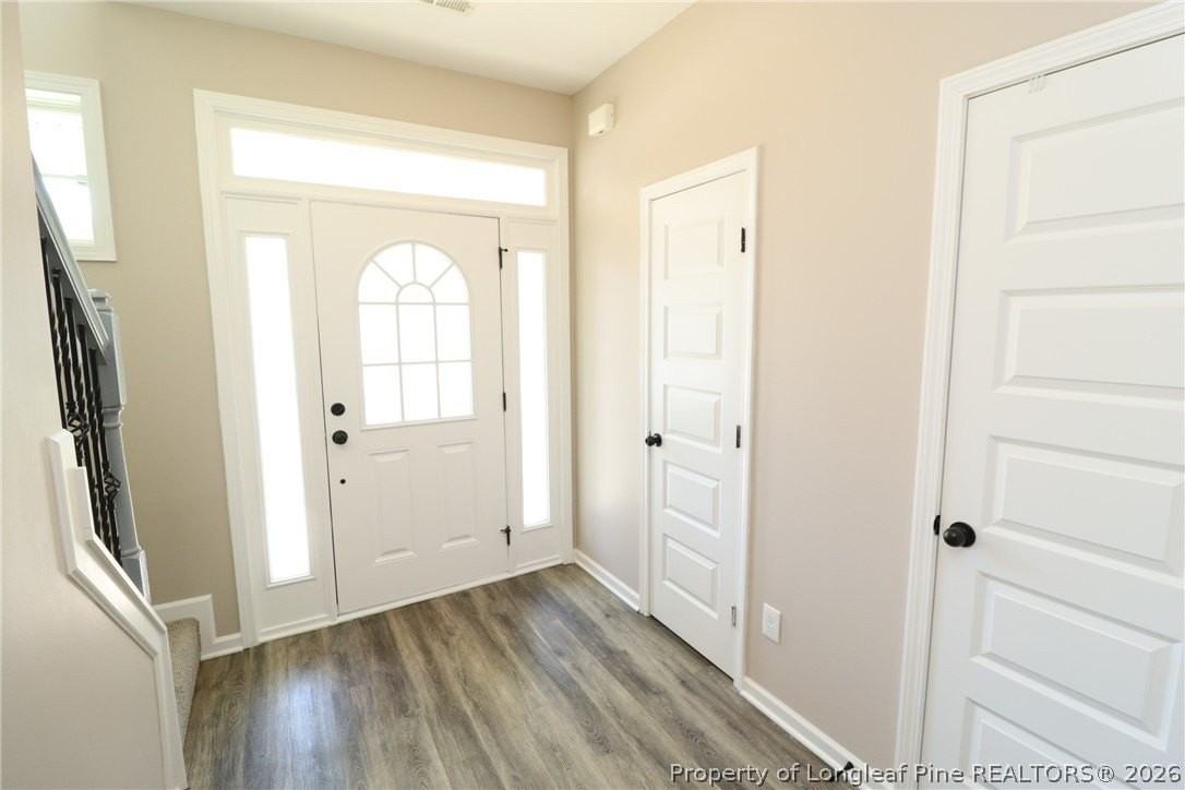 42 Berkeley Ct - Photo 3 of 35