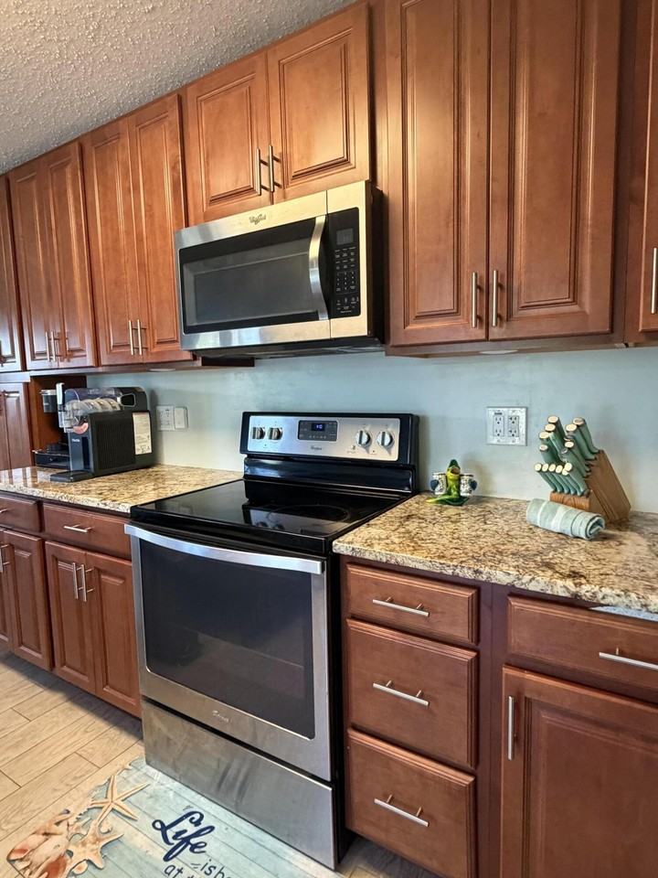 126 Dove Creek Dr - Photo 4 of 23