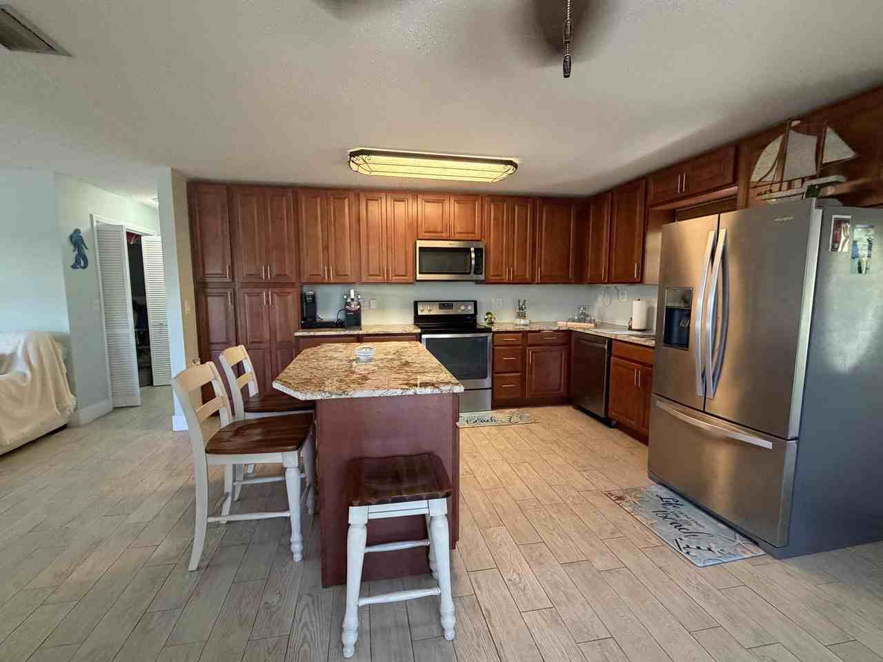 126 Dove Creek Dr - Photo 6 of 23