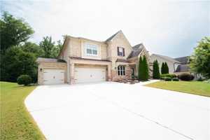 featured image of 1451 Torrington Dr