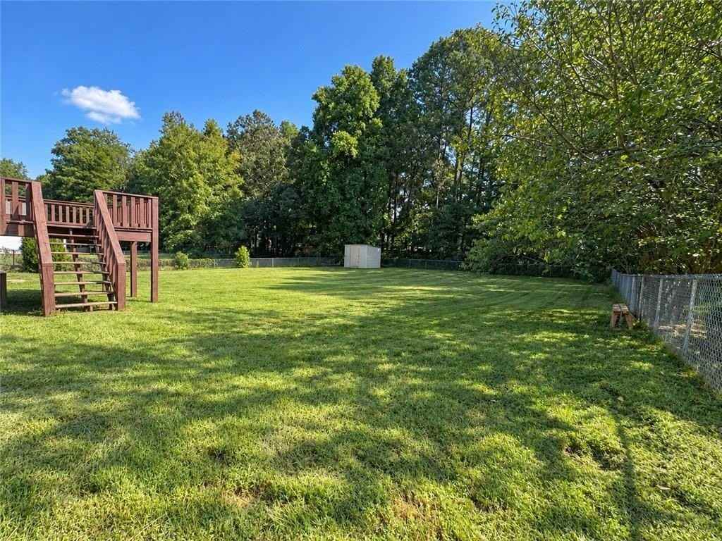 154 Camden Woods Dr - Photo 3 of 18