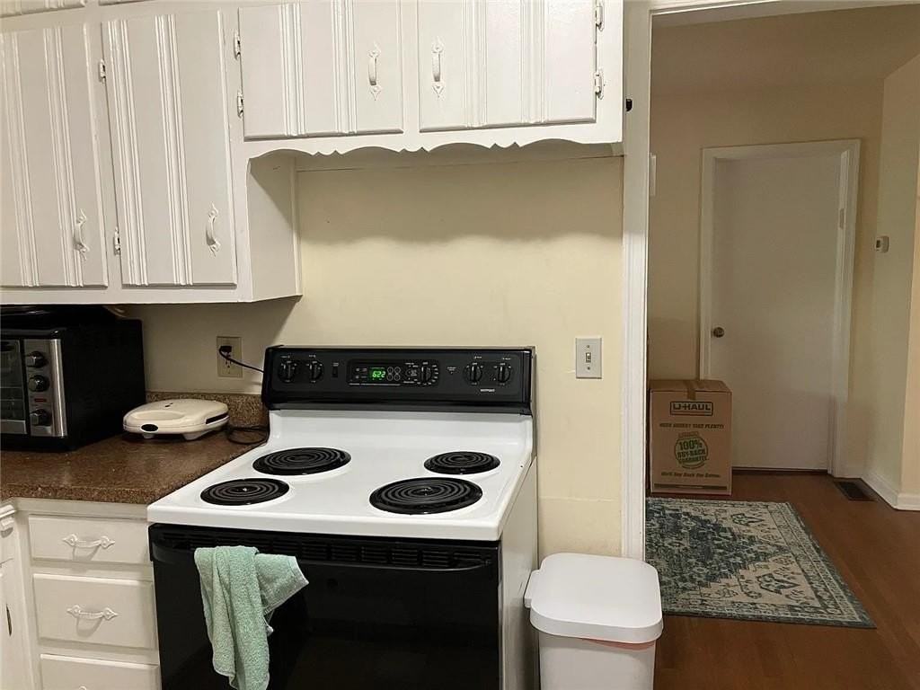 1216 Biltmore Dr Ne - Photo 2 of 5