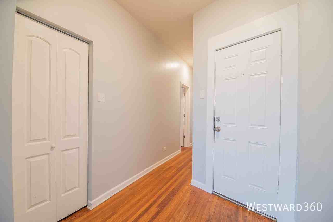2021 E 72nd St #2W - Photo 5 of 7
