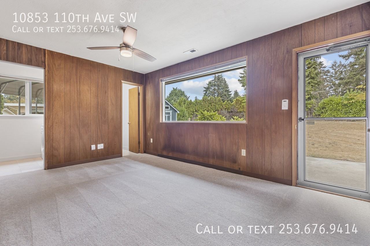10853 110th Ave Sw - Photo 5 of 23