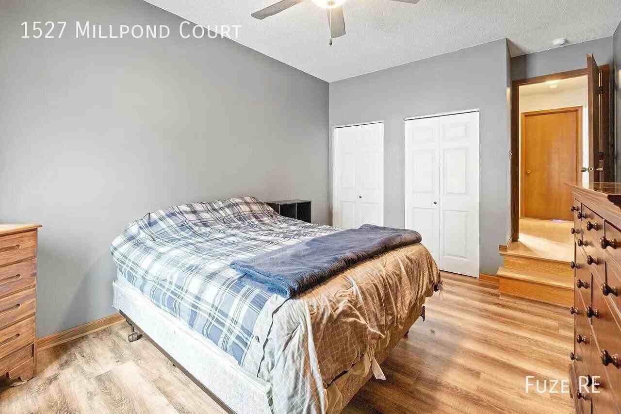 1527 Millpond Ct - Photo 2 of 13