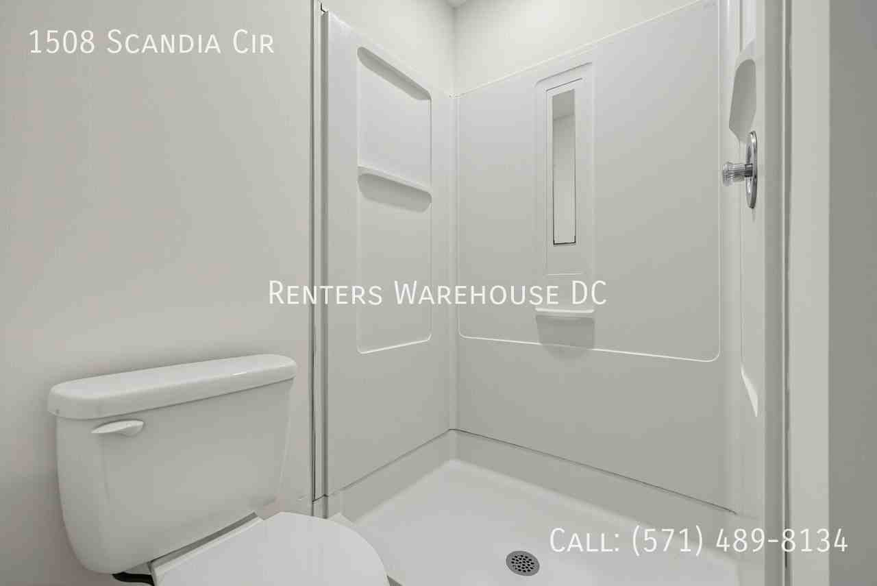 1508 Scandia Cir - Photo 3 of 19